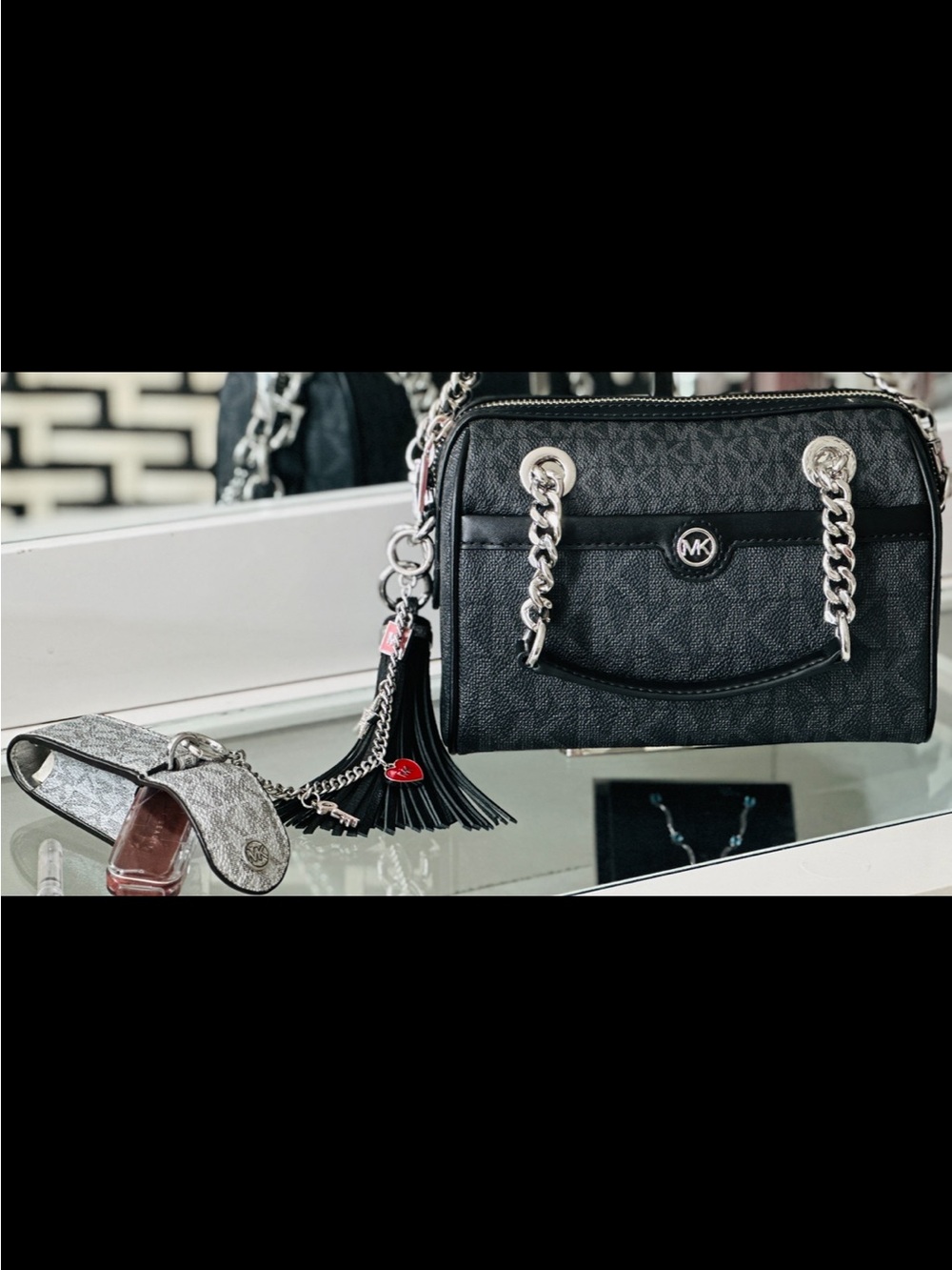 Blaire Extra-Small Logo
Duffel
Crossbody
Bag - Picture 2 of 11